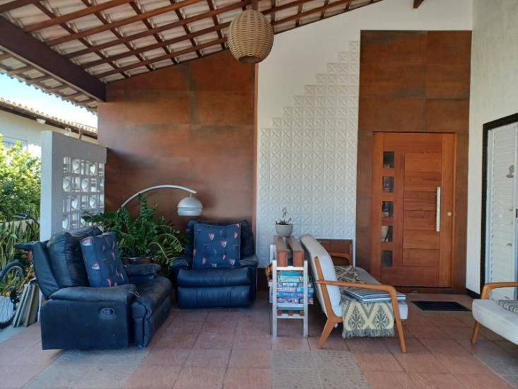 Casa no  Condomínio Melicio Machado